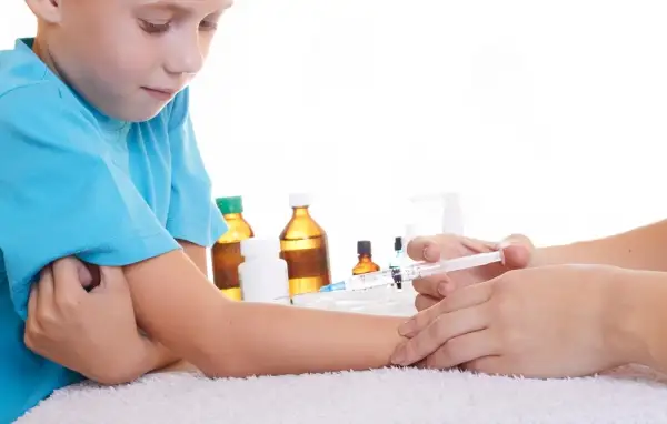 Prevenirea rujeolei, a oreionului si a rubeolei prin vaccinare