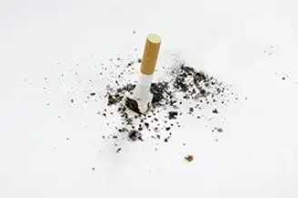 Continutul periculos al tigarilor: numai nicotina?